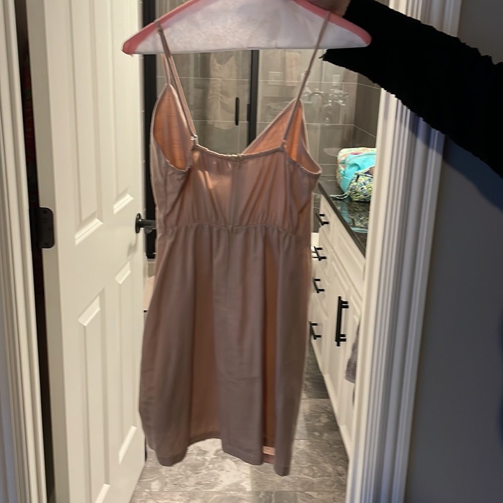 Cute, summer, casual dress. Only worn twice to graduation and Sorority rush. - Picture 2 of 4